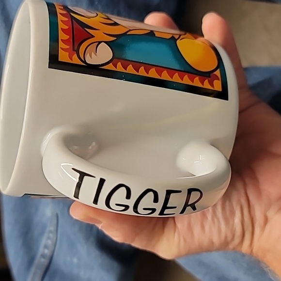 Disney Tigger Mug - Picture 7 of 8